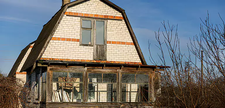 Types of Houses We Buy Without Repairs in Omaha, NE