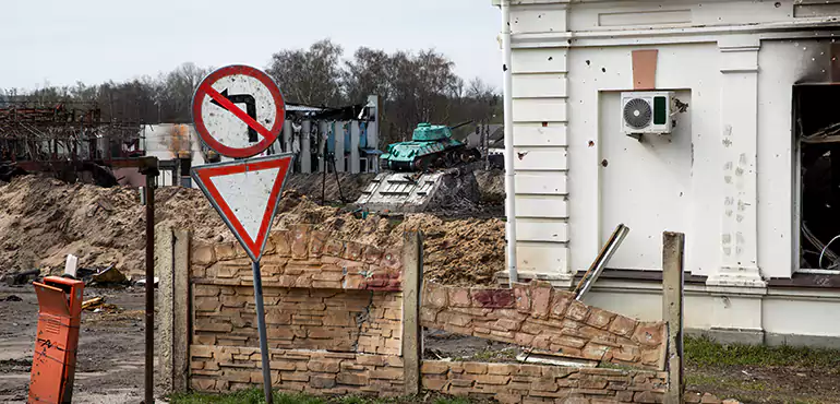 Partial or Full Foundation Collapse in Omaha, NE